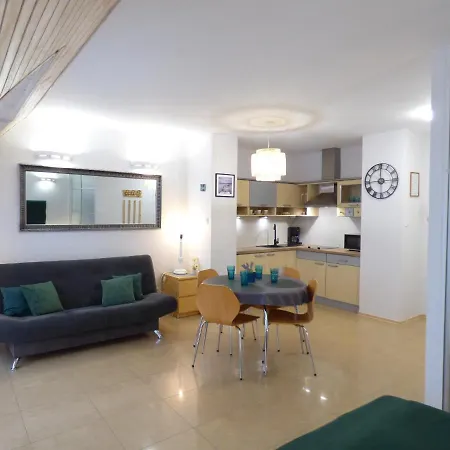 Albatros Kos Апартаменты *